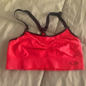 Champion Sports Bra- bright pink 😍- (like new)